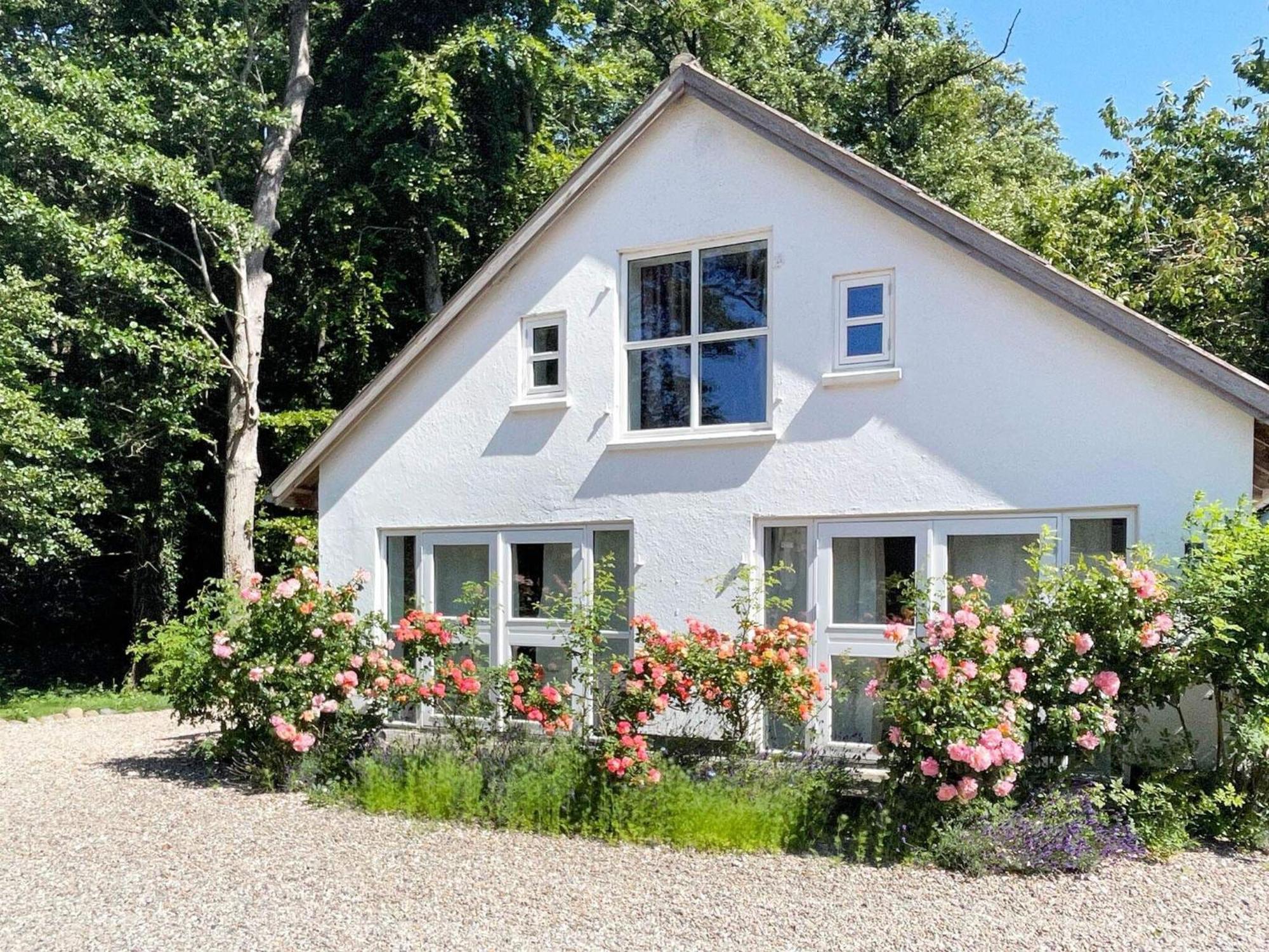 Holiday Home Varnaeshoved เออเบินโค ภายนอก รูปภาพ